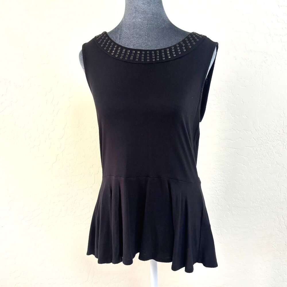 Grace Fit & Flare Pullover Sleeveless Blouse w/Beaded Neckline - Black -‎ Size M